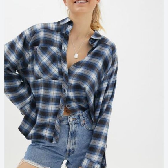 BDG Urban Outfitters plaid oversized flannel shirt size small blue white - Picture 1 of 10